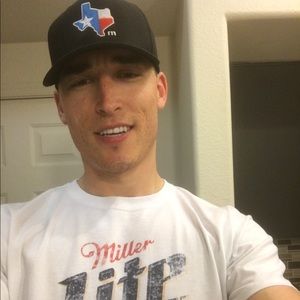 Meet your Posher, Dj